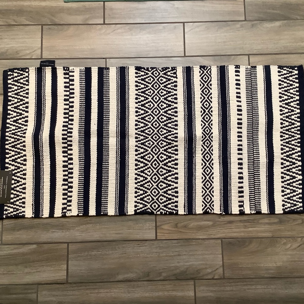 French Connection Cotton Handwoven Accent Rug-24” x 28”